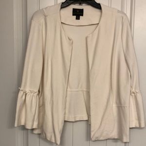 Worthington Cropped Open Front Blazer with Bell Sleeves  & Peplum Back. XL